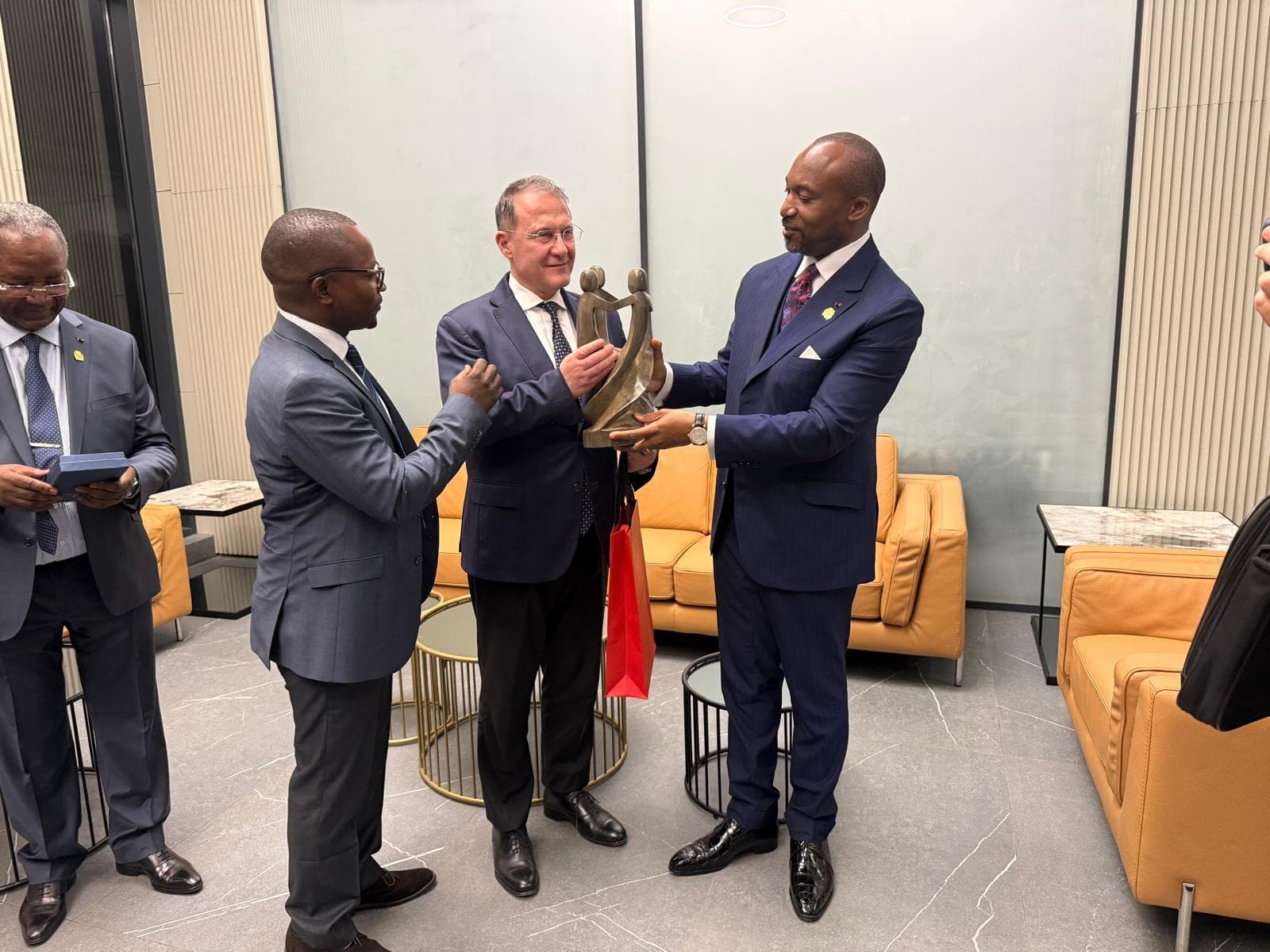 Cooperazione Italia–Congo: mandato a Cestari per il Piano Mattei